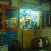 Why 1980s Vacuum Cleaners Are Returning to Modern Homes